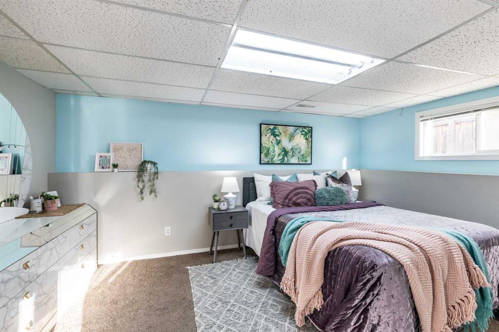 516 Sissons Crescent SE