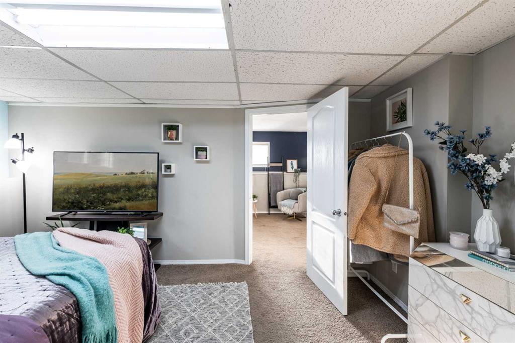 516 Sissons Crescent SE