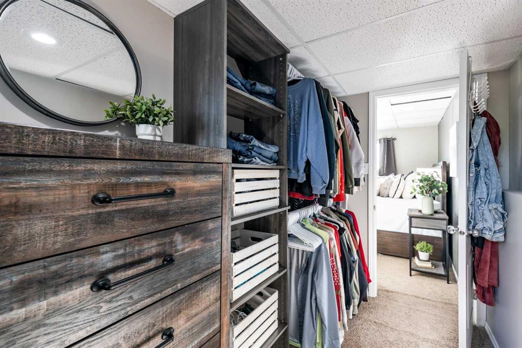 516 Sissons Crescent SE