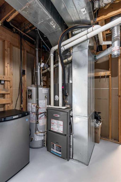 516 Sissons Crescent SE