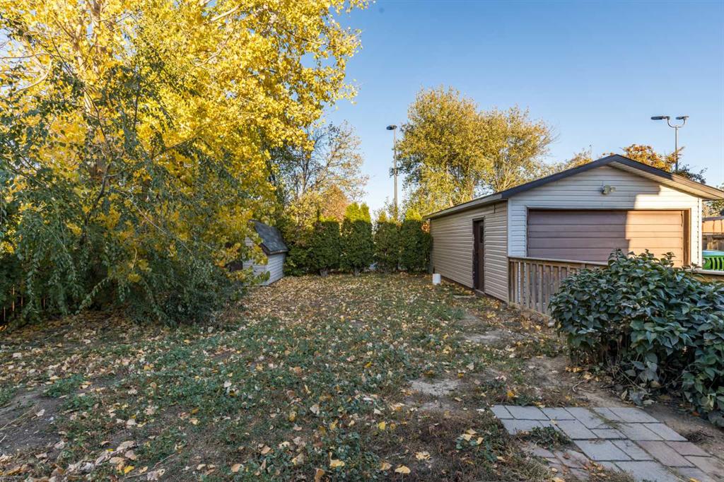 516 Sissons Crescent SE