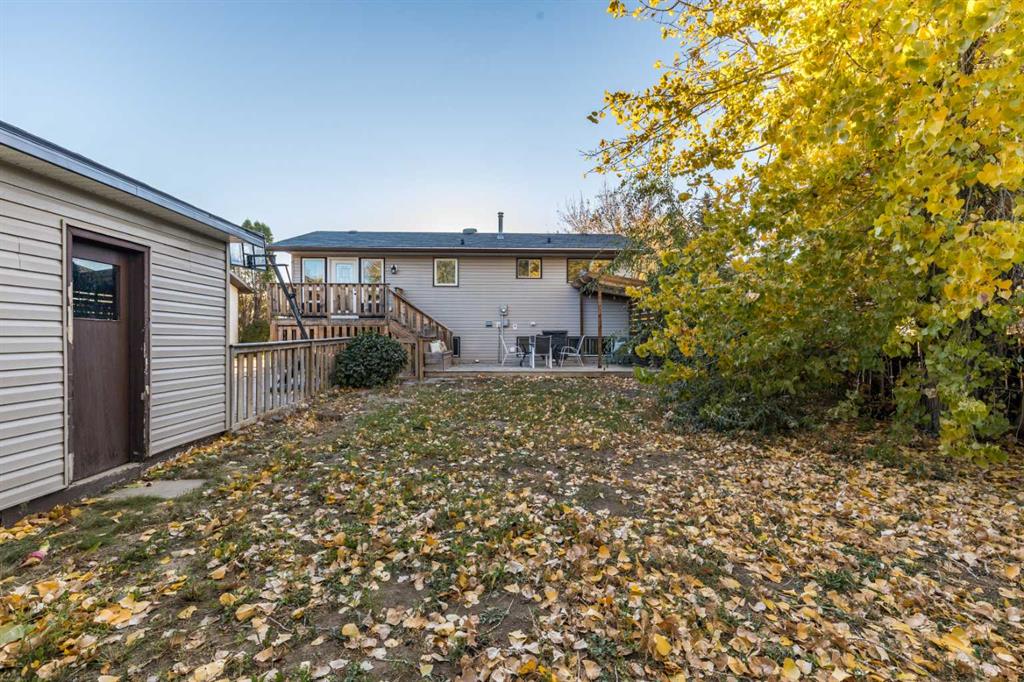 516 Sissons Crescent SE