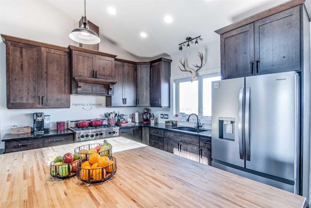 7316 Township Road 144  