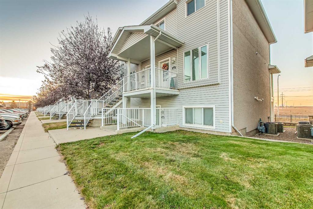 208 Northlands Pointe NE