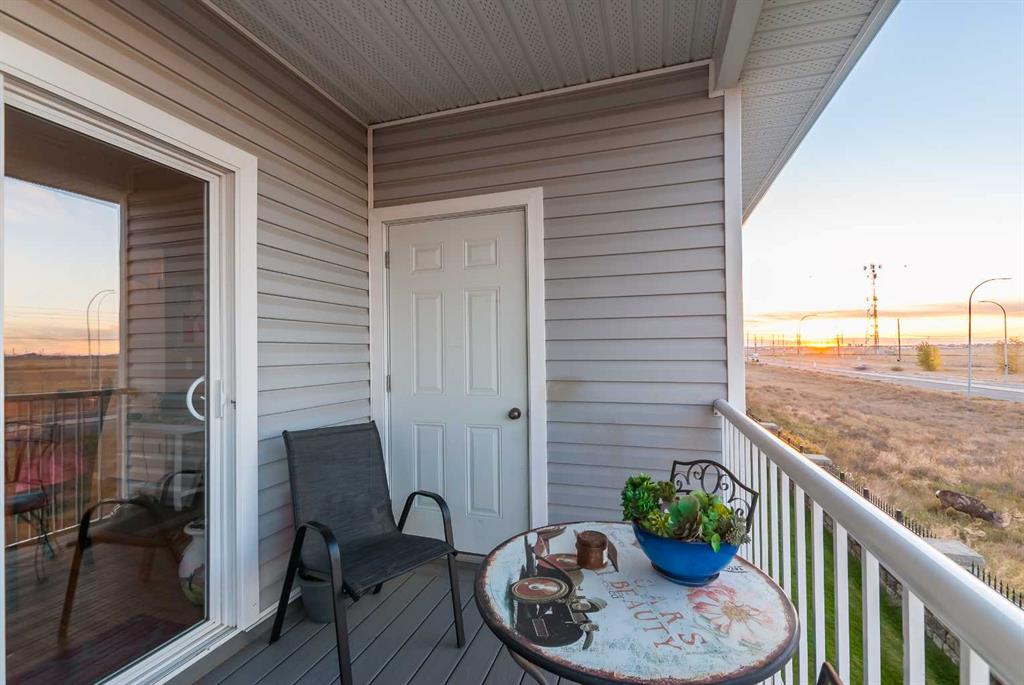 208 Northlands Pointe NE