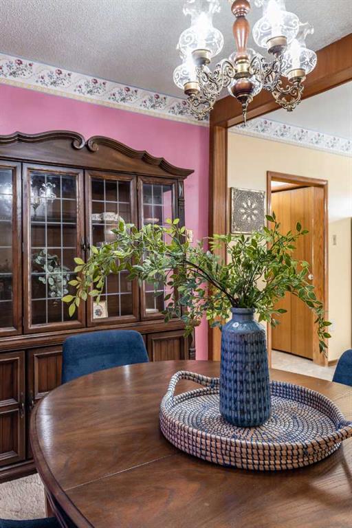 1070 Queen Street SE