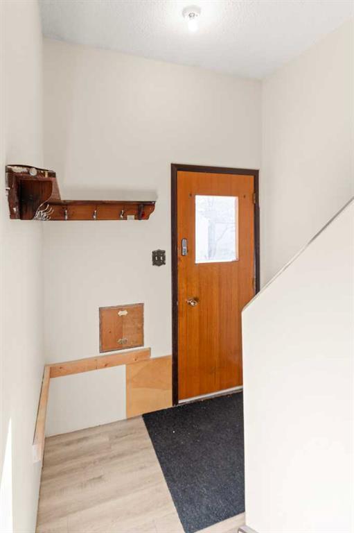 751 Mccutcheon Drive NW