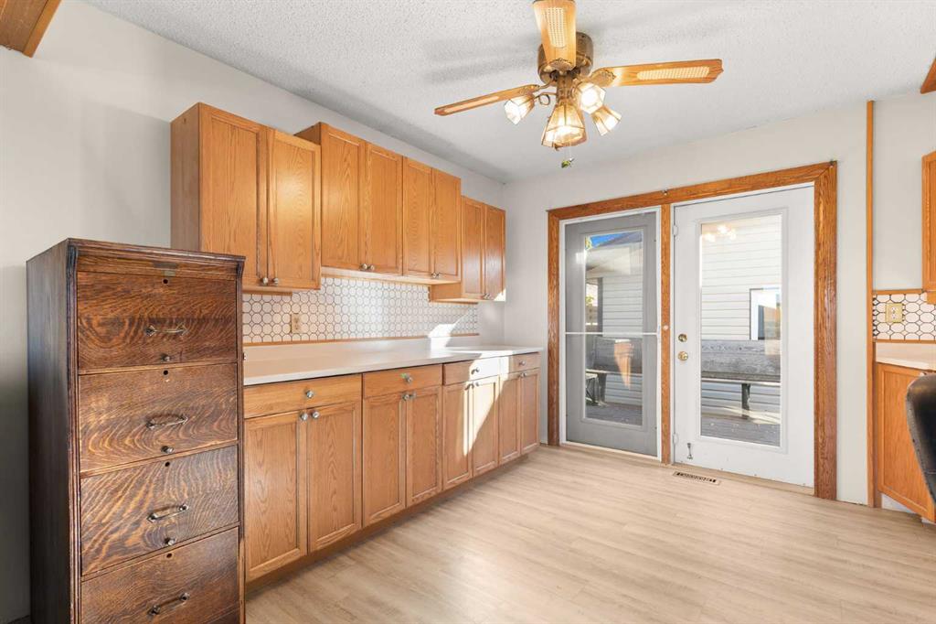 751 Mccutcheon Drive NW