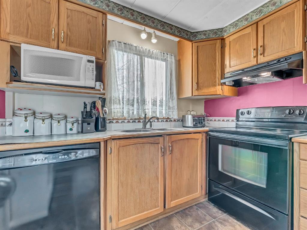 #93 4000 13 Avenue SE