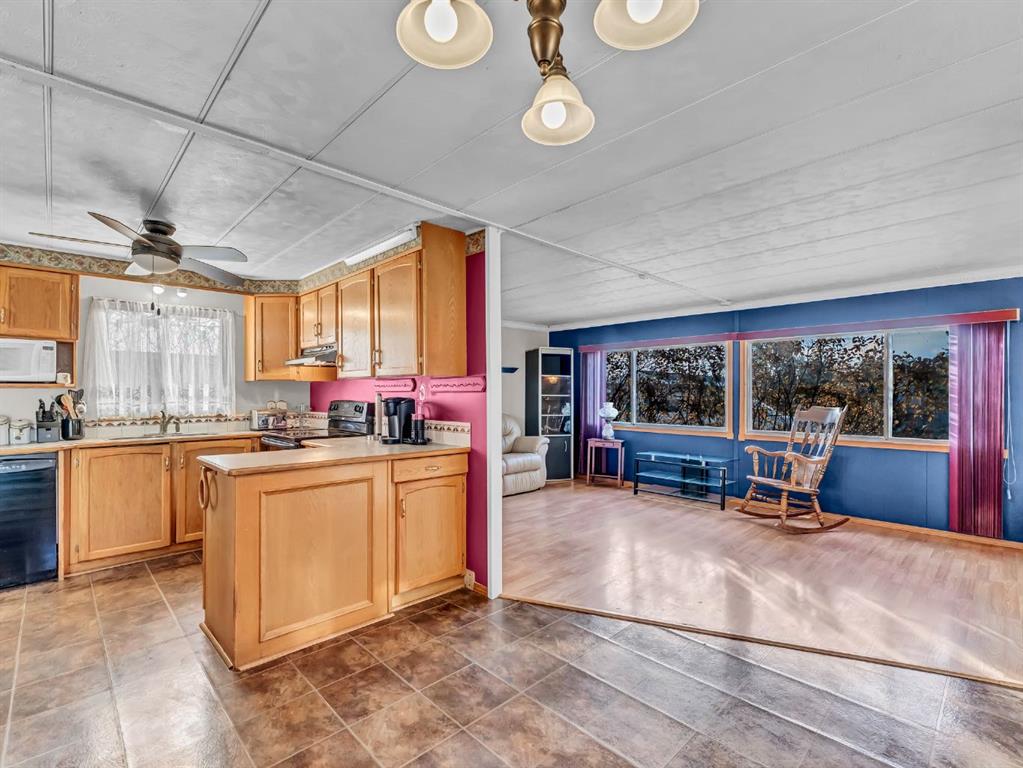 #93 4000 13 Avenue SE