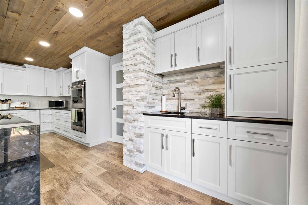 32 Carter Crescent SE