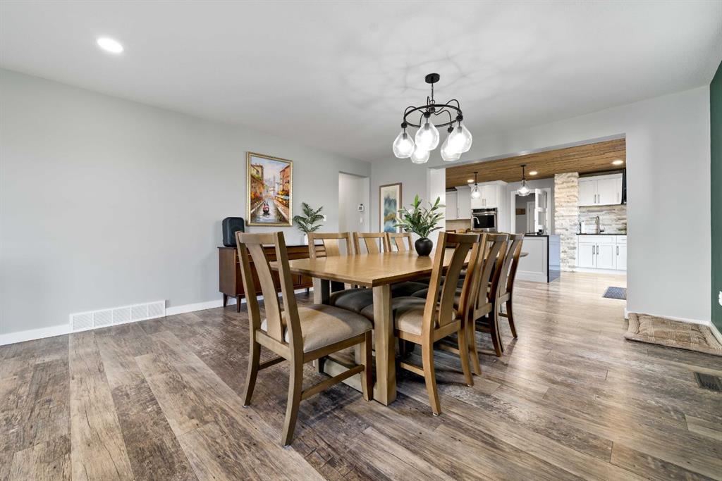 32 Carter Crescent SE