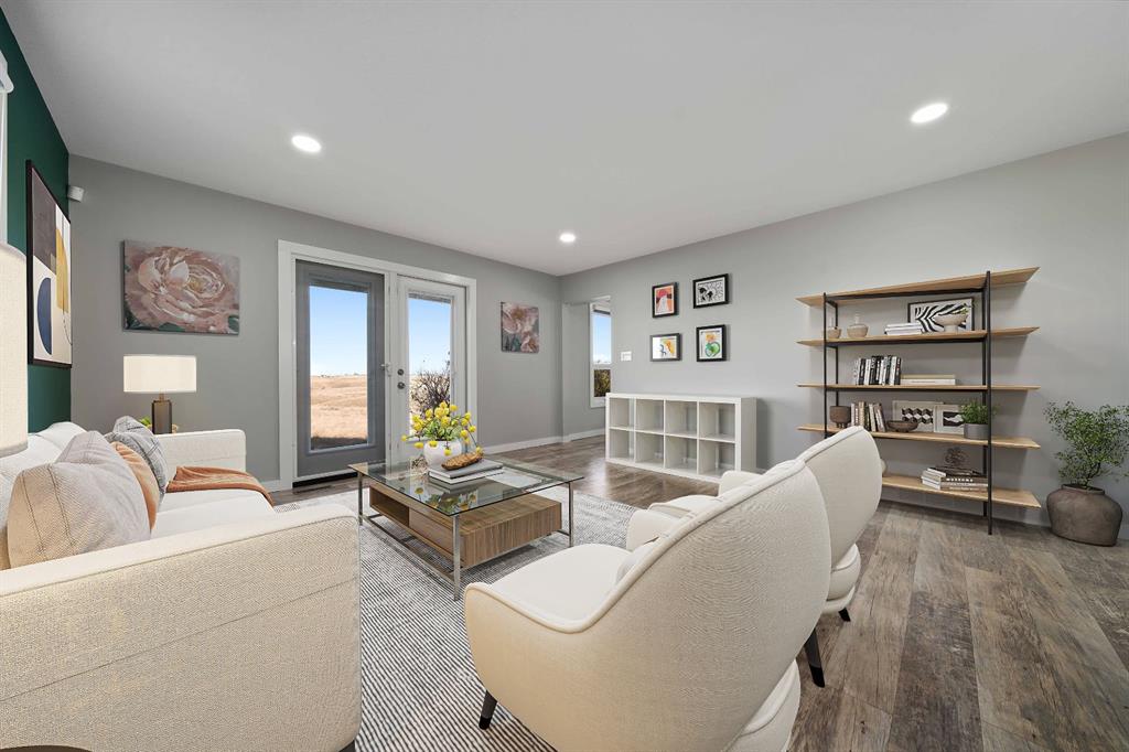 32 Carter Crescent SE