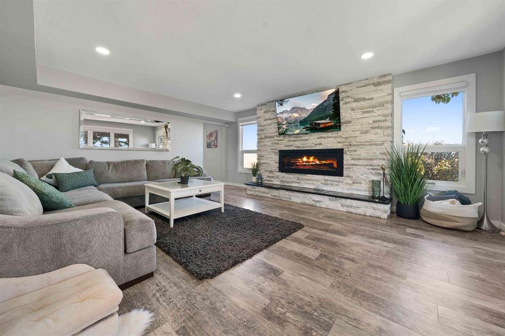 32 Carter Crescent SE