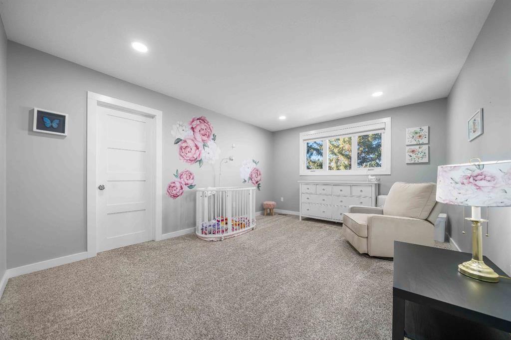 32 Carter Crescent SE