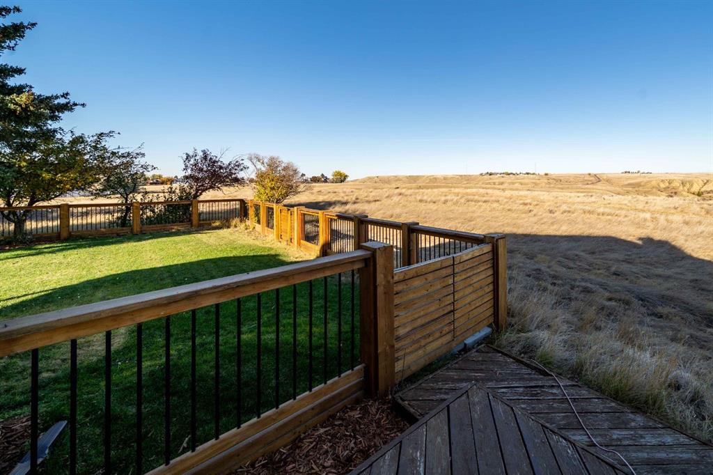 32 Carter Crescent SE