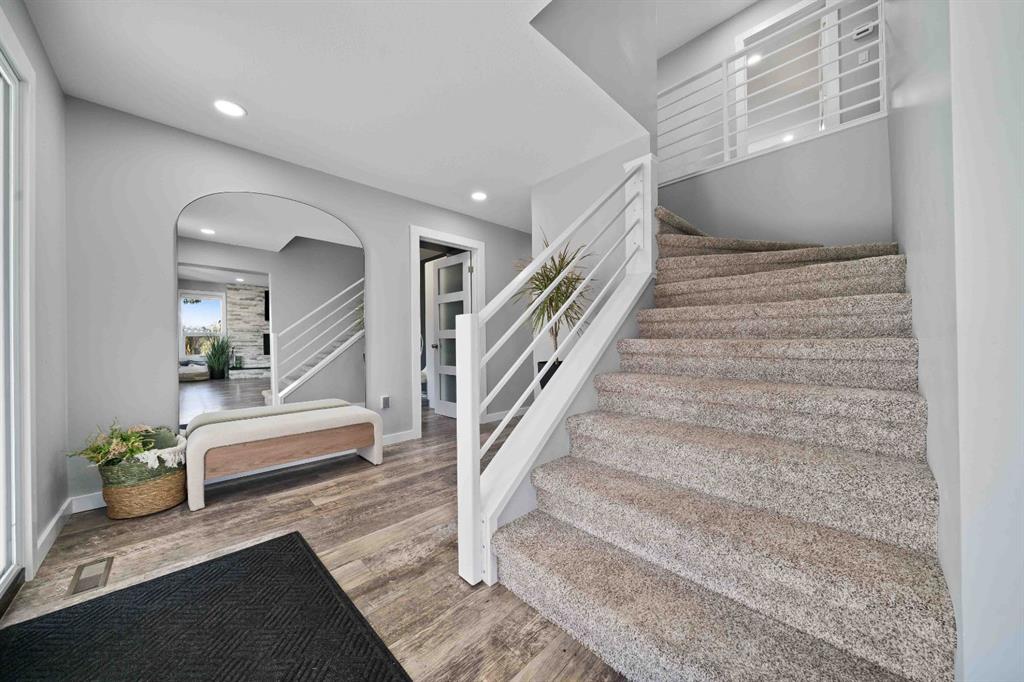 32 Carter Crescent SE