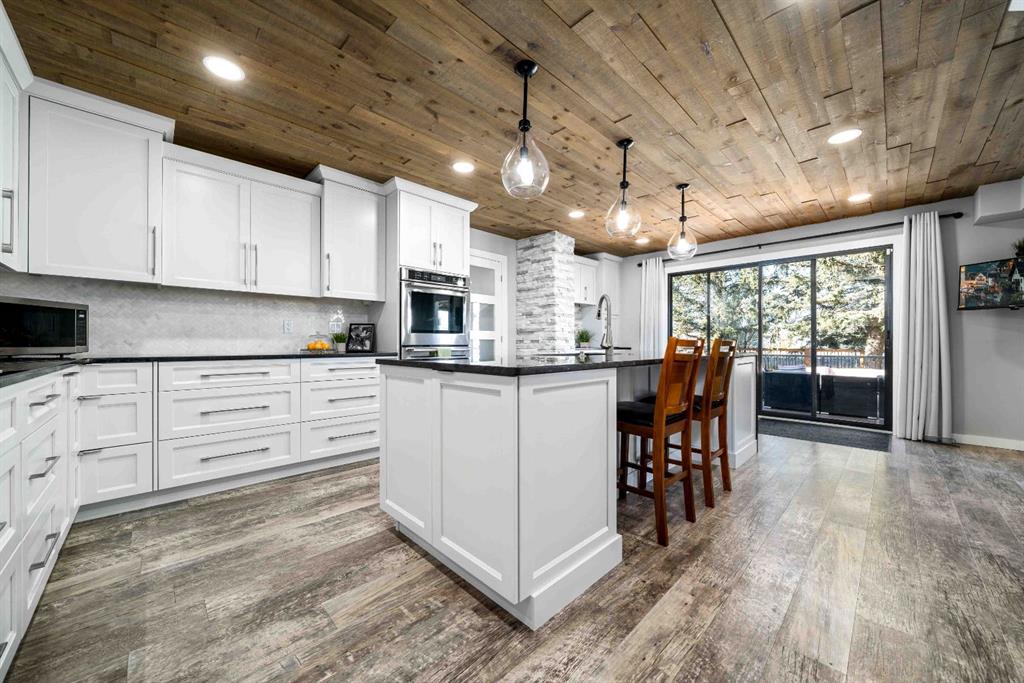 32 Carter Crescent SE