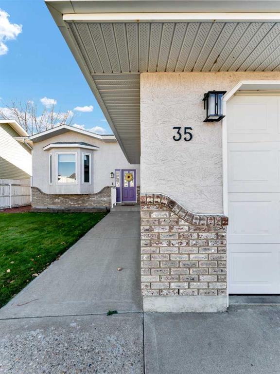 35 Heritage Court NE