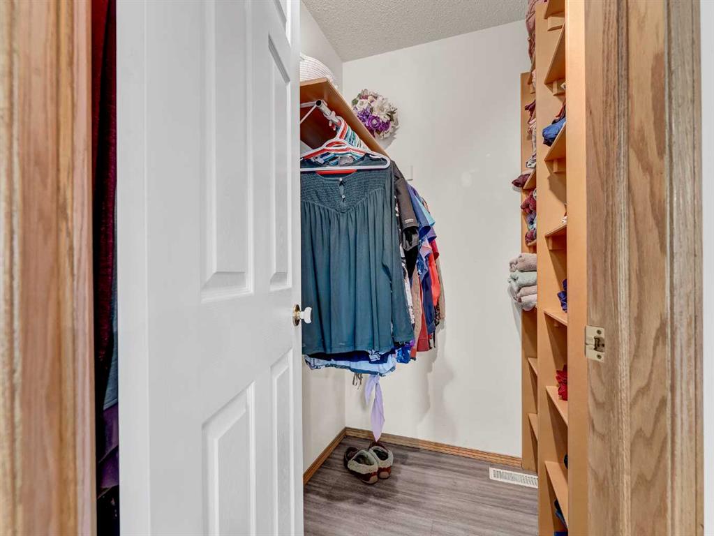 35 Heritage Court NE