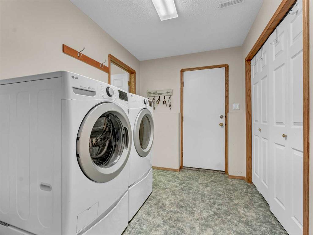 35 Heritage Court NE