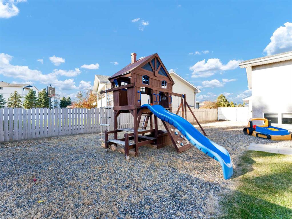 35 Heritage Court NE