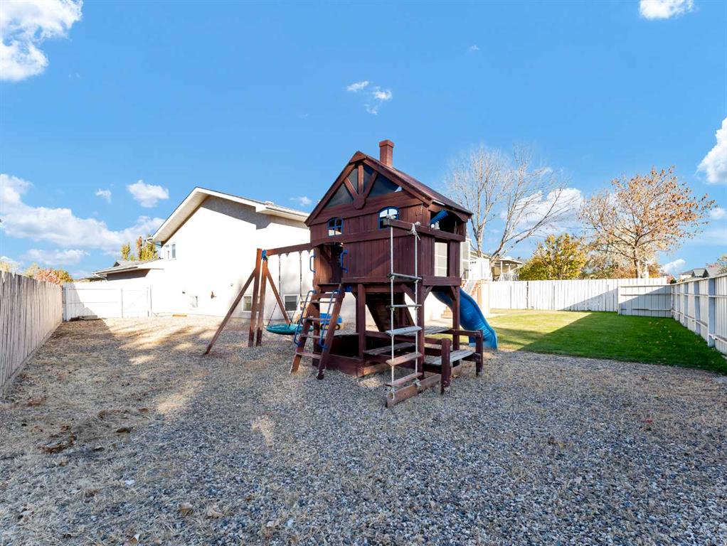 35 Heritage Court NE