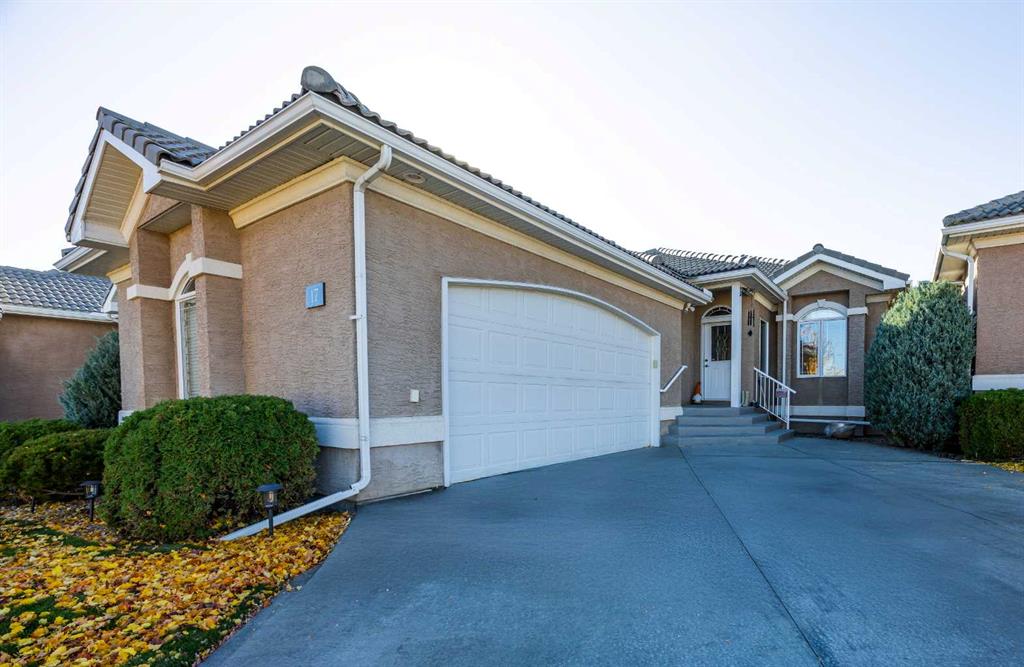 17 River Ridge Link NW, Medicine Hat