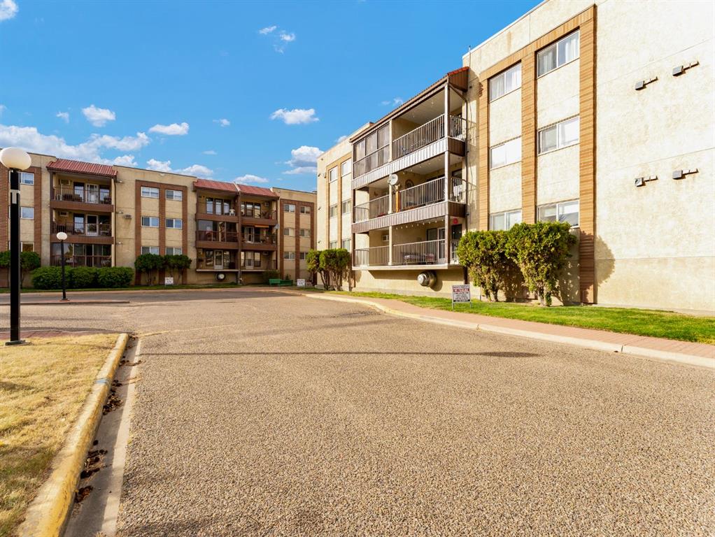 #107 3090 15 Avenue SE