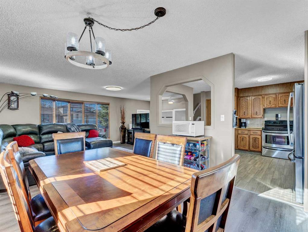 35 Rideau Crescent SE