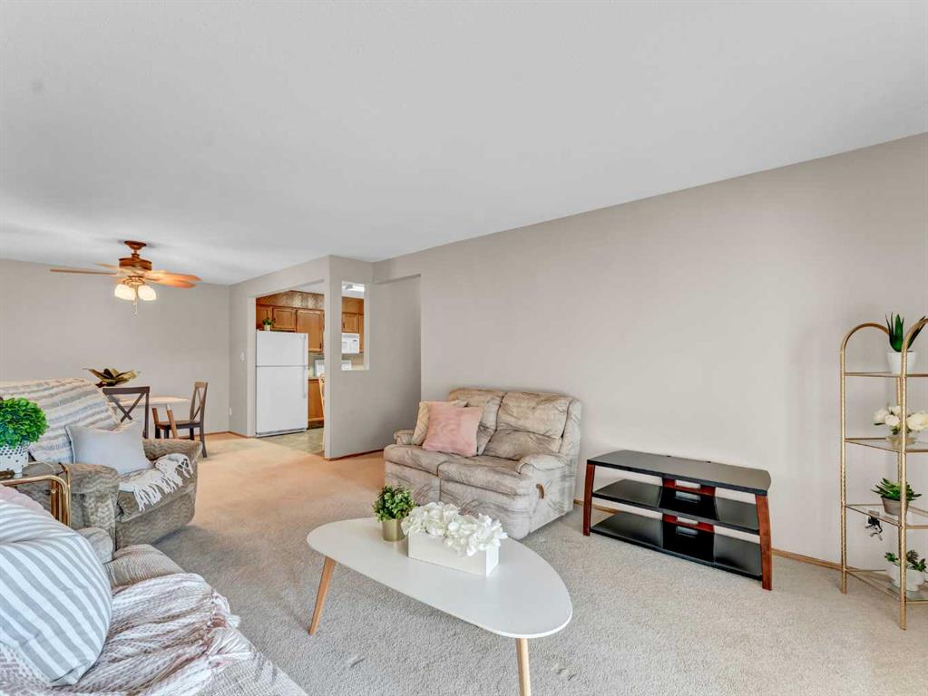 #204 3090 15 Avenue SE