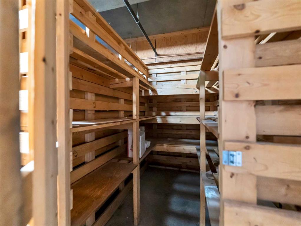 #204 3090 15 Avenue SE