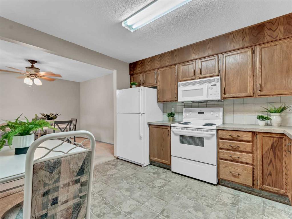 #204 3090 15 Avenue SE