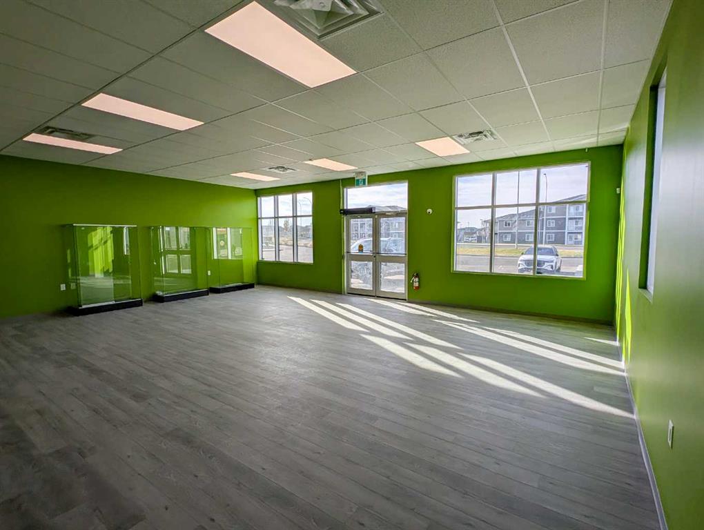 #304 4979 Southlands Drive SE