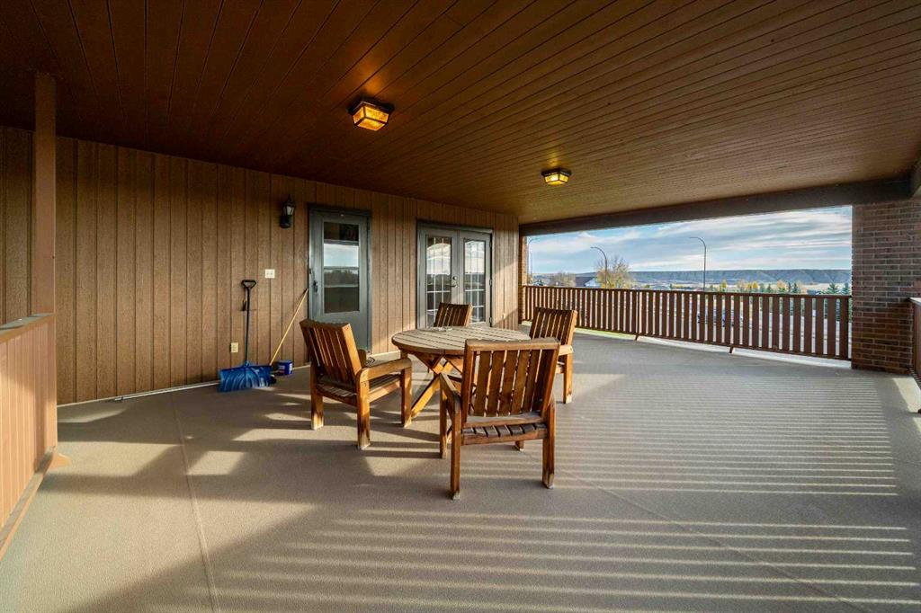 1284 Parkview Drive NE