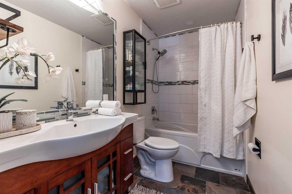 143 Stapeford Crescent SE