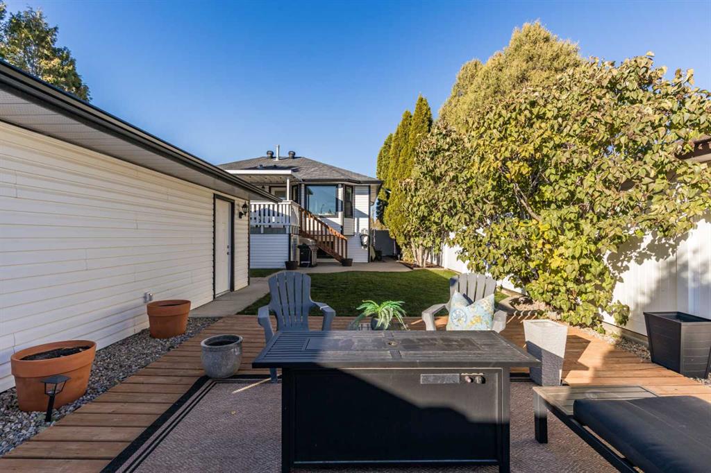 143 Stapeford Crescent SE