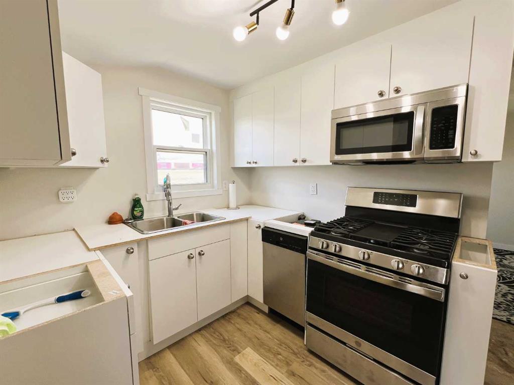 409 Illingworth Avenue 