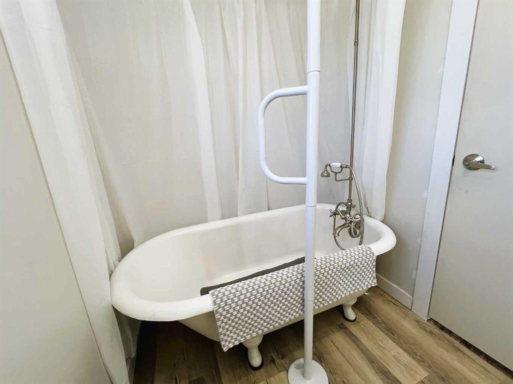 409 Illingworth Avenue 