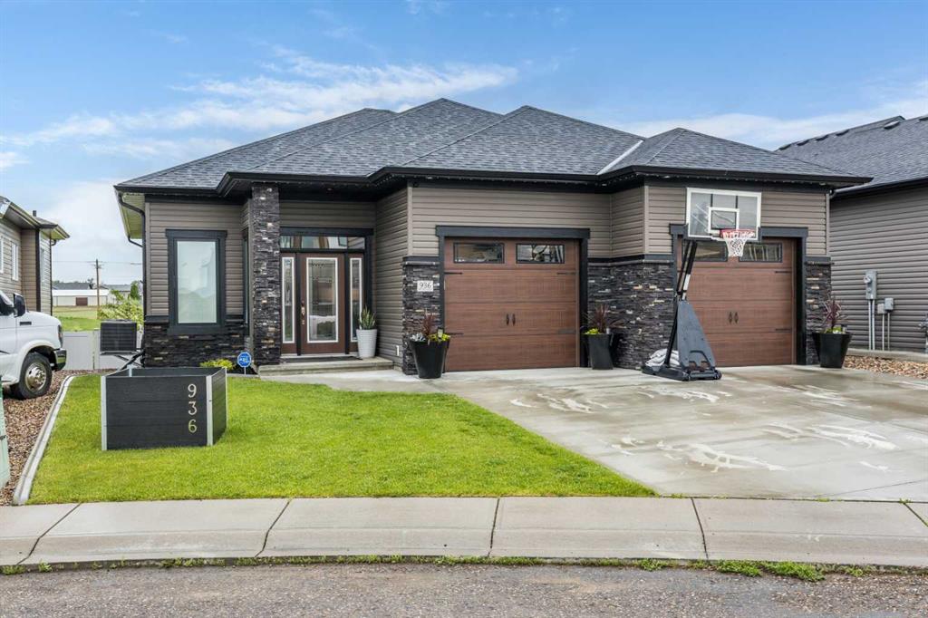 936 Maskell Place SE, Redcliff