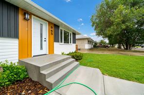 945 Parker Avenue NW, Medicine Hat