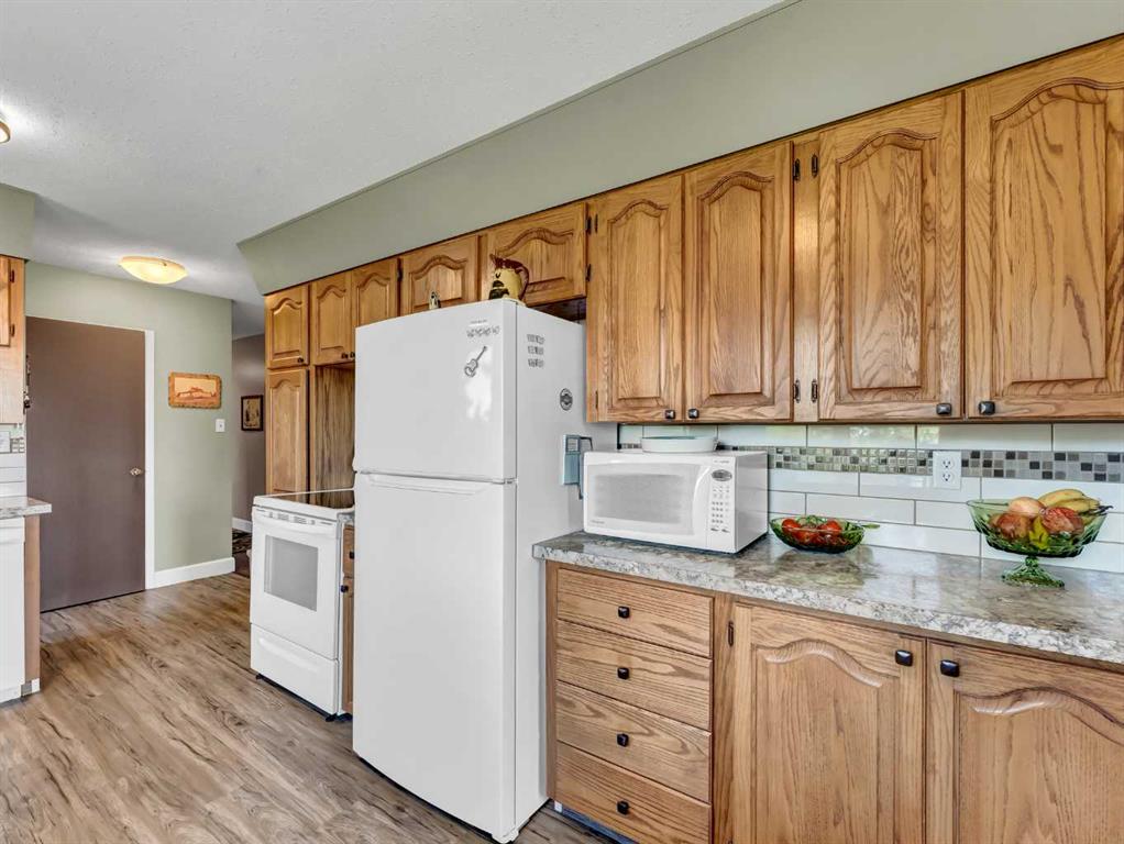 11507 Range Road 75  