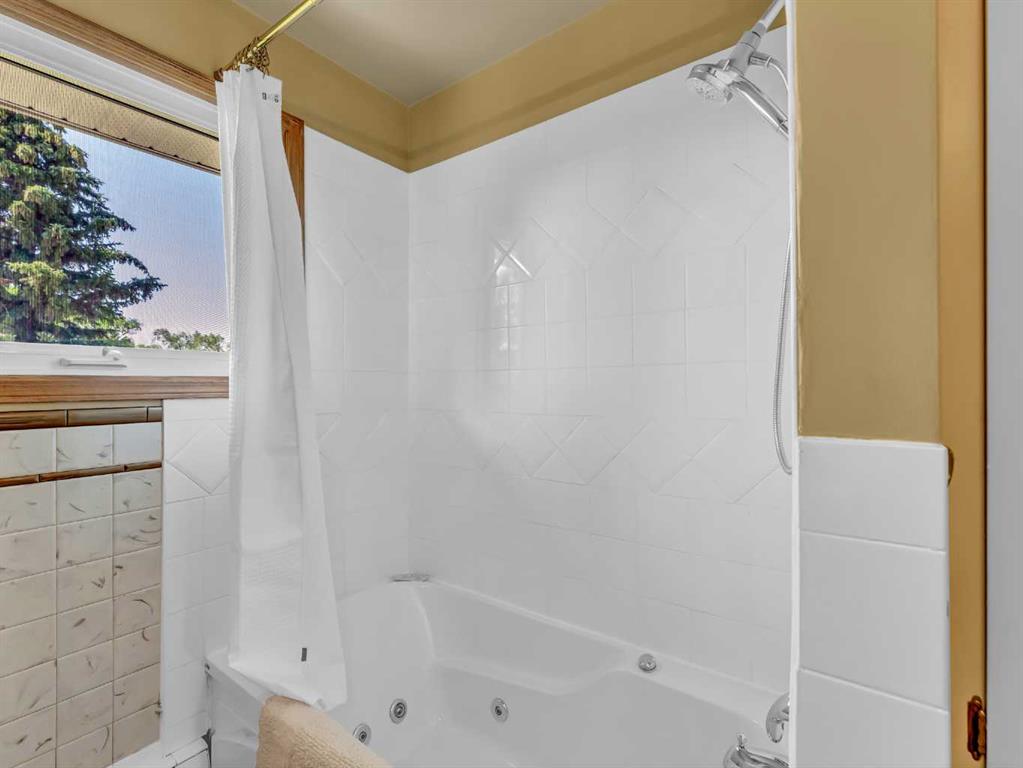 11507 Range Road 75  