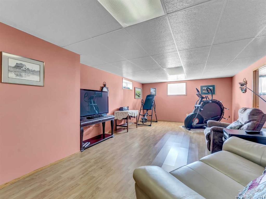 11507 Range Road 75  