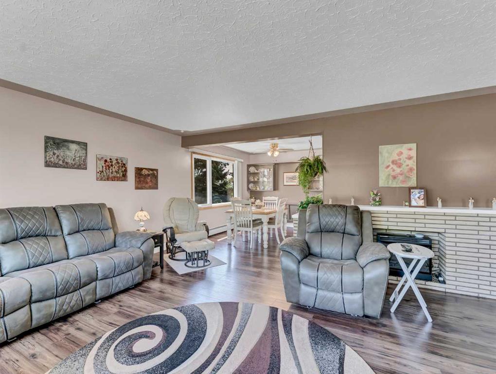 11507 Range Road 75  