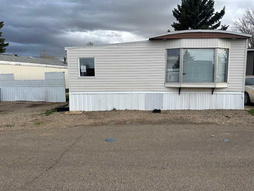 206 Fairchild Street SW, Medicine Hat
