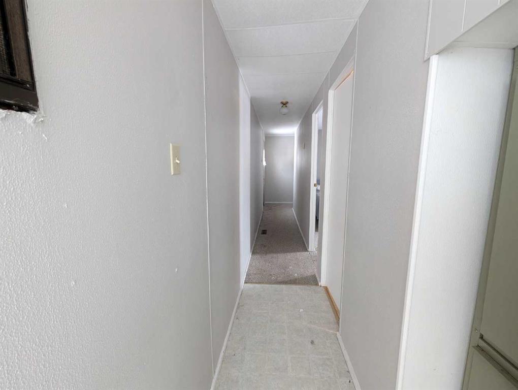 #1043 6 Ave  