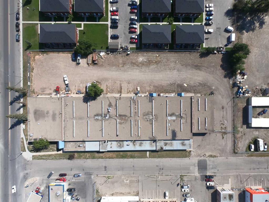 443 10th Street N