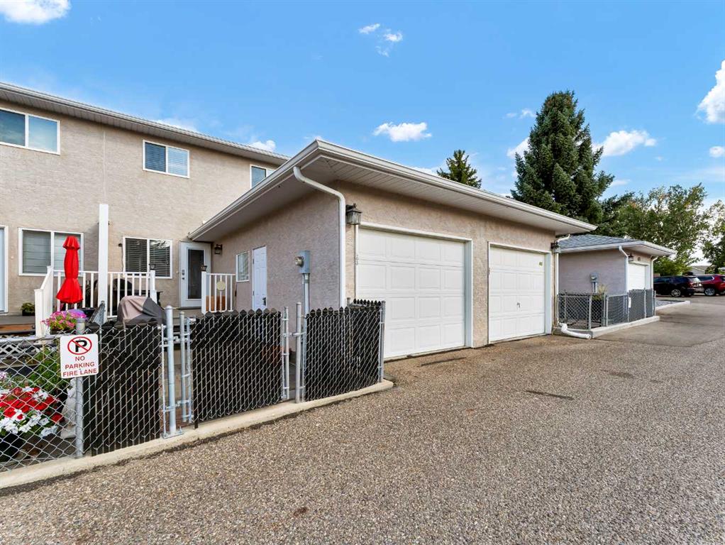 #403 165 South Ridge Drive SE