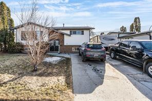 321 Ross Glen Drive SE, Medicine Hat